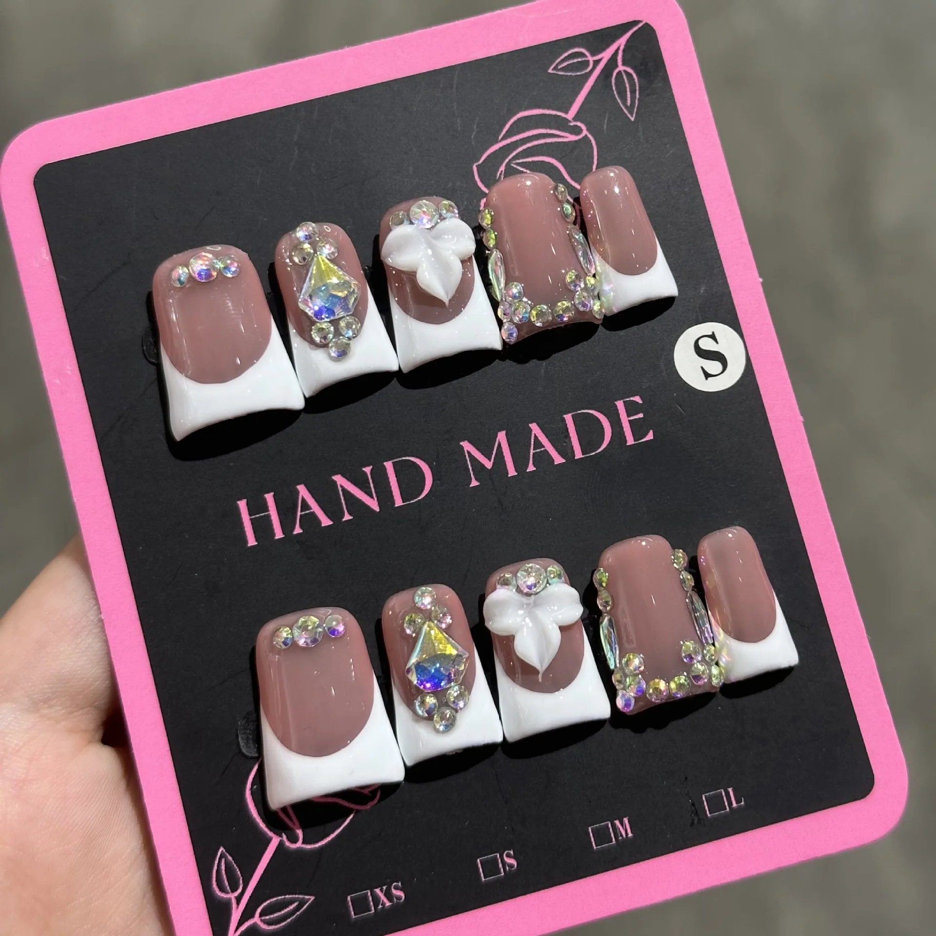 10pcs high-end Sweet and girlish style, hand-painted three-dimensional carvings, sparkling diamond pile handmade French Tip Nail