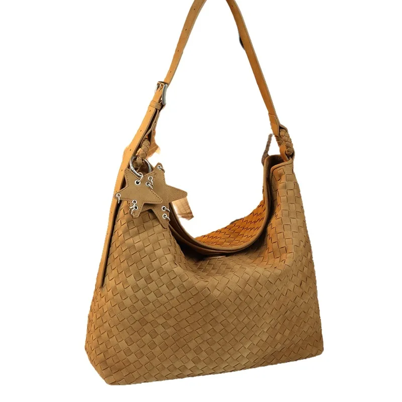 2026 Fall/Winter Large Woven Tote Bag Women, Commuting Shoulder and Crossbody Bag in Caramel Color, Design