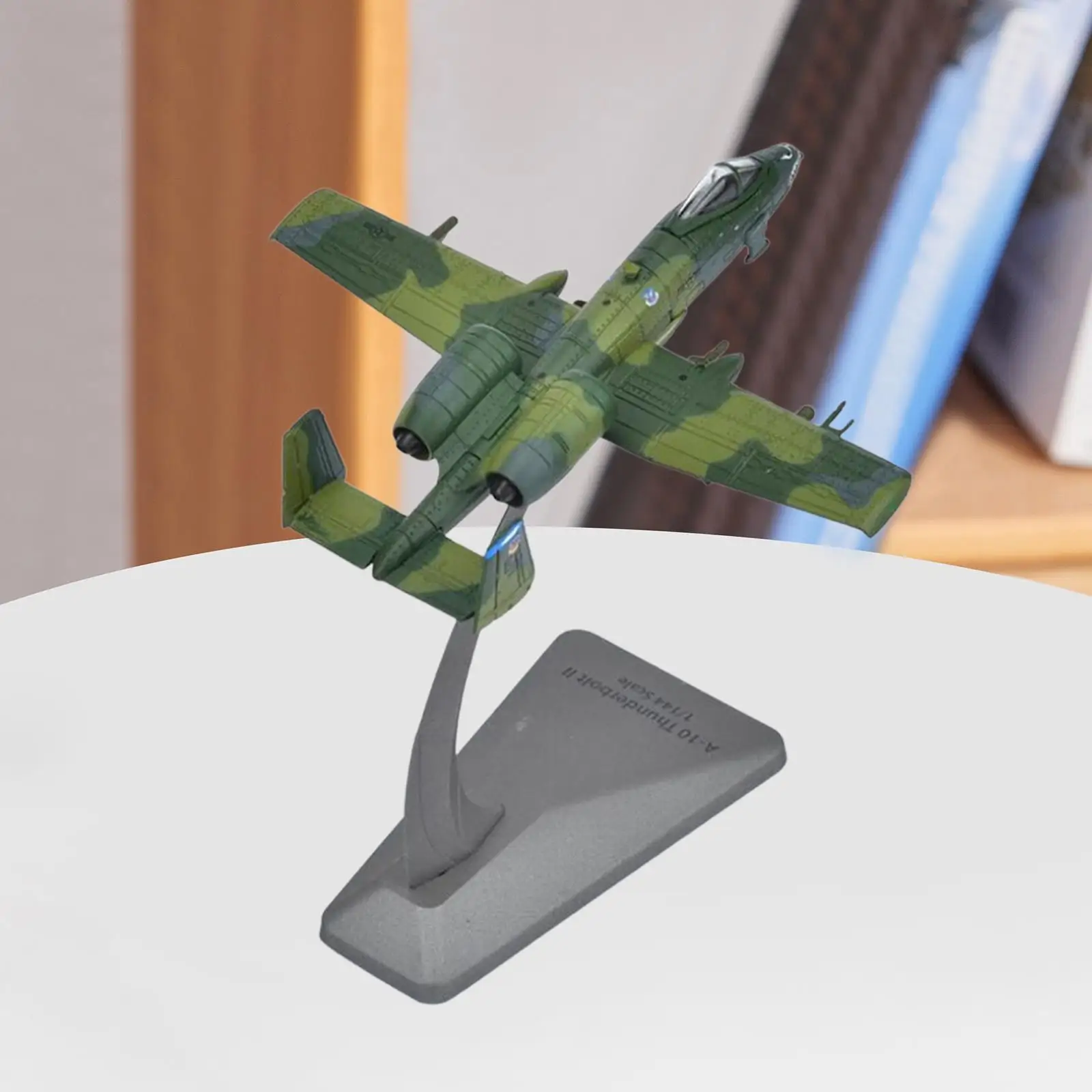 Modelo de avión de metal a escala 1:144 para sala de estar y dormitorio