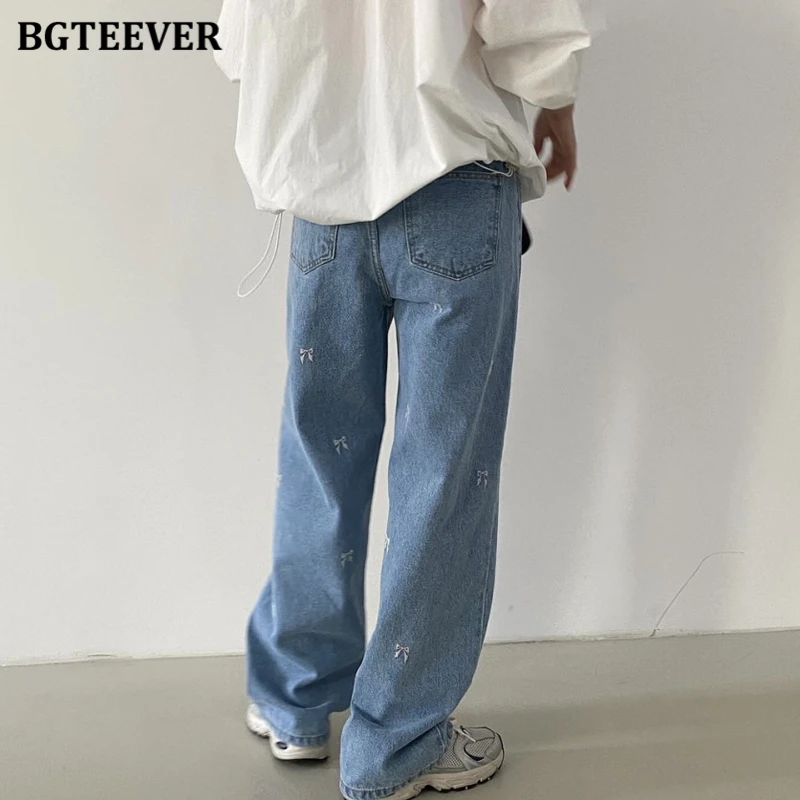 BGTEEVER Stylowe Luźne Spodnie Jeansowe z Szerokimi Nogawkami, Kieszeniami i Haftem, Damskie Wiosenno-Letnie Casualowe Jeansy z Wysokim Stanem