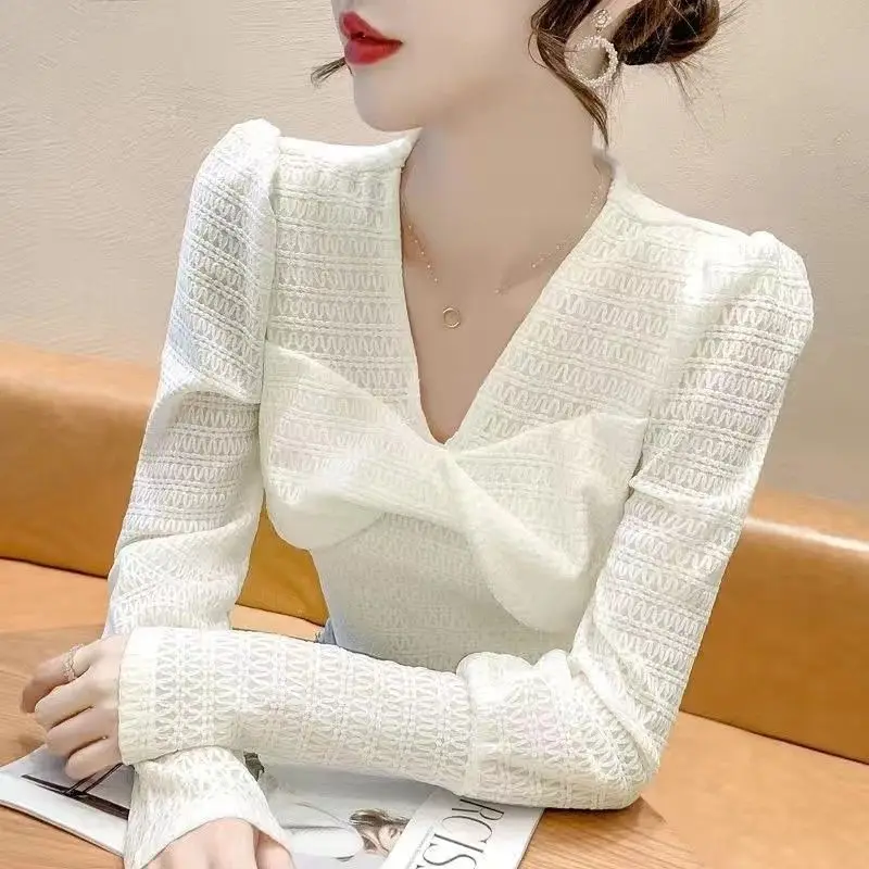 Elegant V-Neck Spliced Solid Color Bow Puff Sleeve Blouse Women\'s Clothing 2024 Spring New Loose Korean Tops Office Lady Shirts