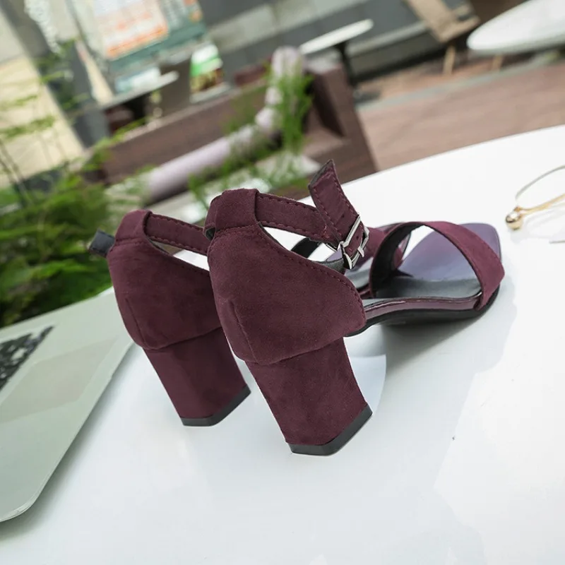 Women\'s 2026 Summer Fashion Sandals Medium High Heel Outdoor Sandalias Elegant Wedding Shoes Bridal Plus Size 34-40 Buckle Strap