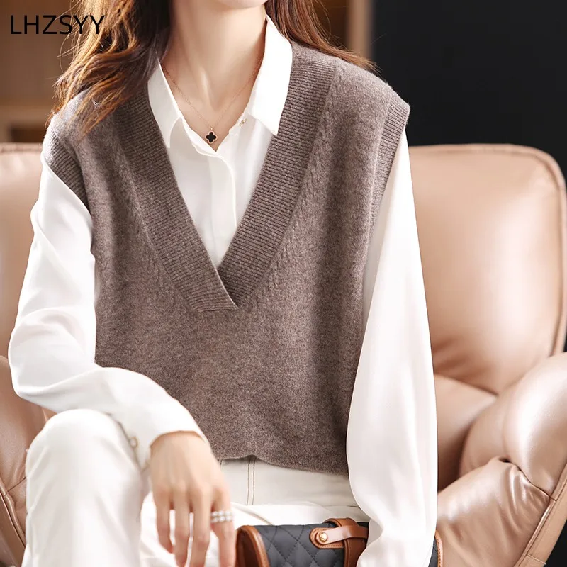 LHZSYY Autumn New 100%Pure Wool Knit Waistcoat Women V-Neck Pullovers Large Size Sleeveless Sweater Loose Vest Blouse Base Shirt