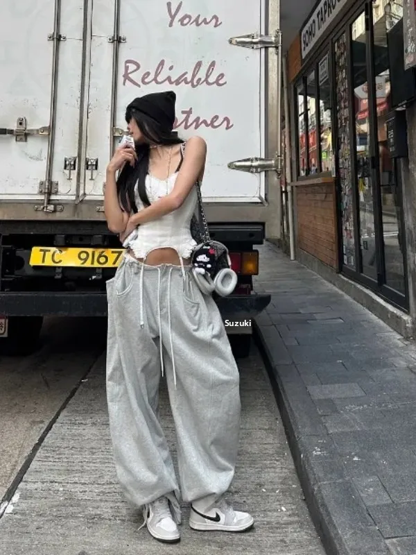 Seksowna Biała Pikantna Bluzka Damska Wiosenna Nowa Koronkowa Wyszczuplająca Talia Na Ramiączkach Do Noszenia Na Zewnątrz Krótki Top Do Pracy Regularny...