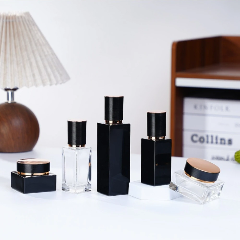 6 Stück Quadratische Glas-Kosmetikflaschen, Nachfüllbare Pumpflaschen für Lotion, Tragbare Reise-Leerdosen, Lichtdichte Cremetiegel für Hautpflege-Aufbewahrung – Detail 3