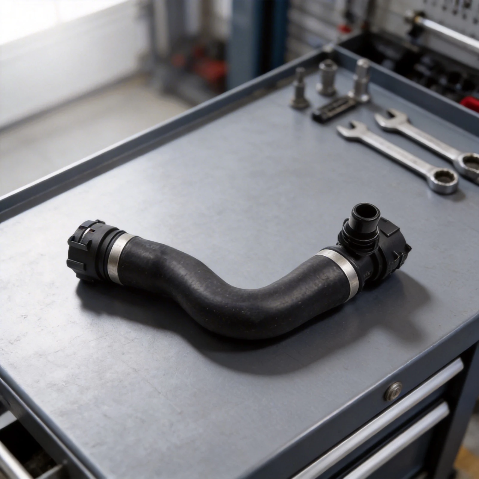 Coolant Hose Upper Radiator for BMW 135i 135is 335i 335is 335xi X1 E84 Z4 E89 2007-2016 OEM 17127540127 Factory Specification
