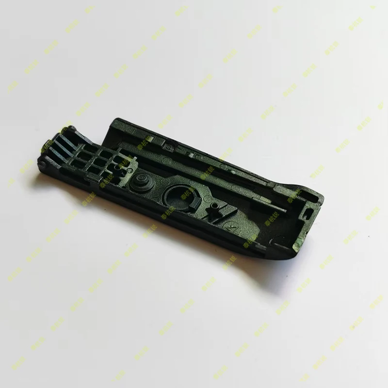 1pc キヤノン IXUS210 IXY10S バッテリーカバーカメラデジタルアクセサリー