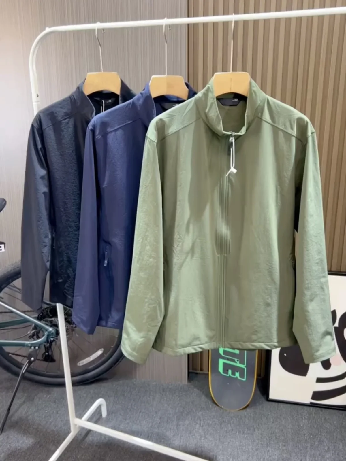 

Spring Summer New Men's Trendy Brand Stand Collar Tee-Proof Jaet Loose Casual Outdoor Fce-Lined Zipper Handbag ket