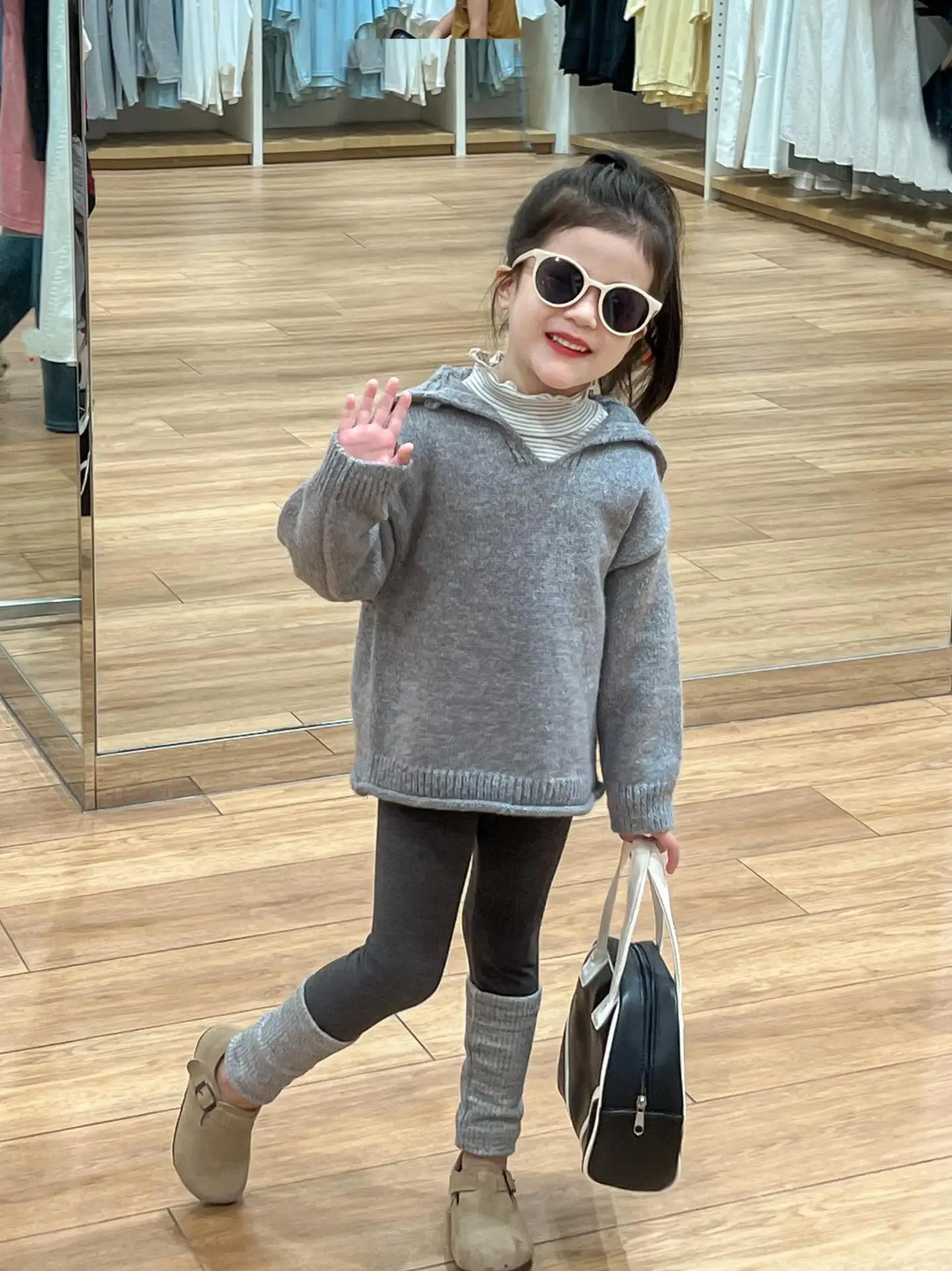 

Baby Girls Gray Large Lapel Neck Pullover Knitted Sweater and Color Matching Leggings Outfit Set