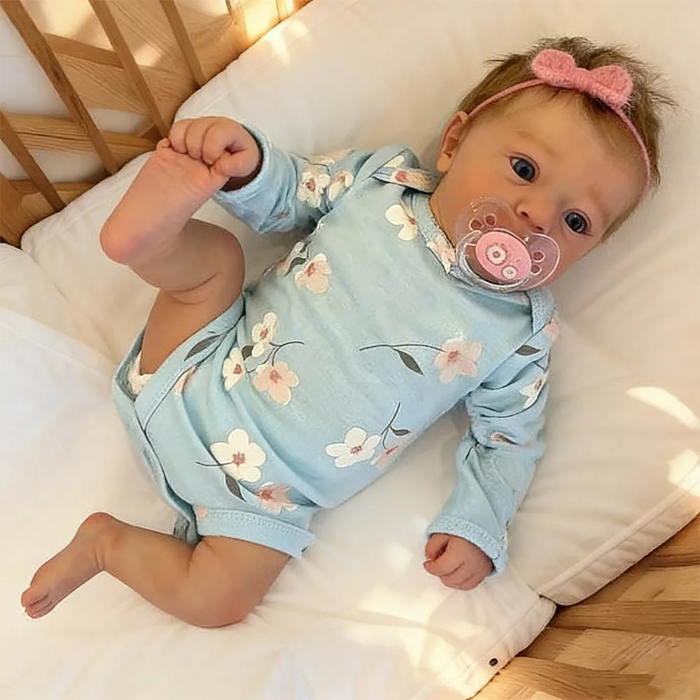 

18 Inch Realistic Reborn Baby Girl Doll, Lifelike Newborn with Soft Weighted Body, Complete Reborn Gift Set for Kids Ages 3+