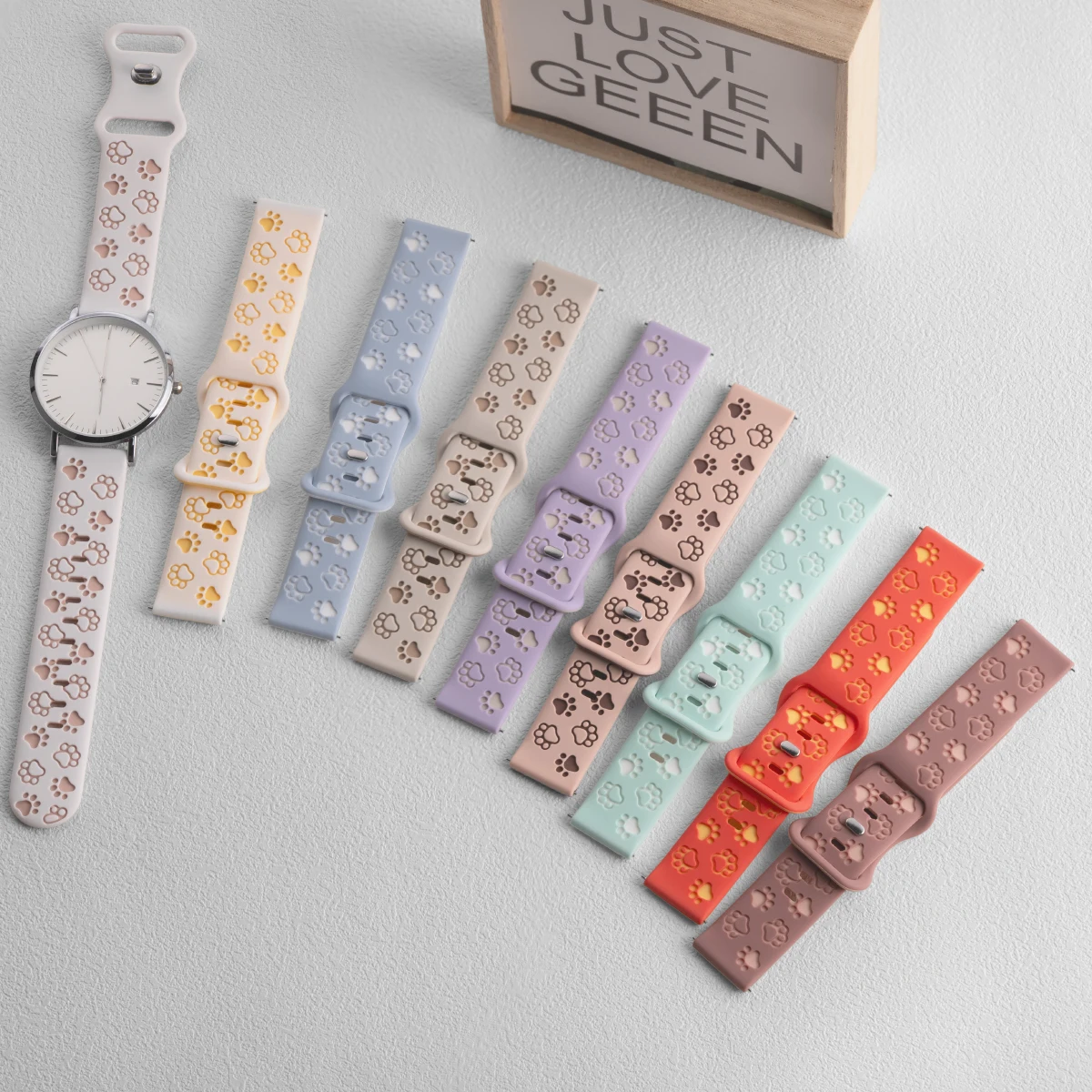 20mm Two-tones Silicone Strap for Samsung Galaxy 7/6/5/4 5pro 4/6classic Soft Sports Band for Huawei GT3/2 42MM Cat Paw Pattern