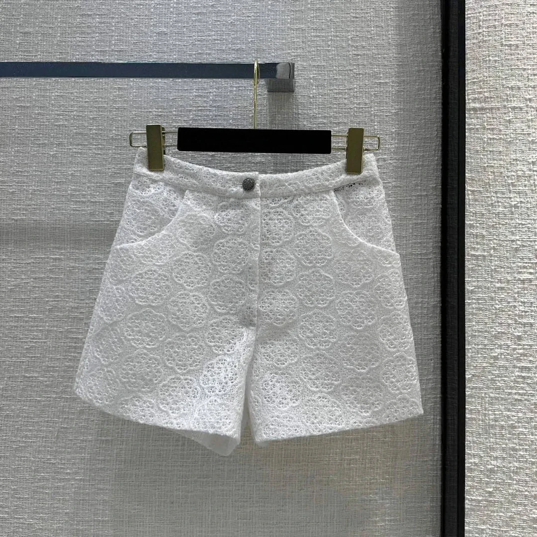 

2024 New Fashion Summer White Shorts Women High Waist Vintage Flower Embroidery Sequins Lace Sweet Shorts