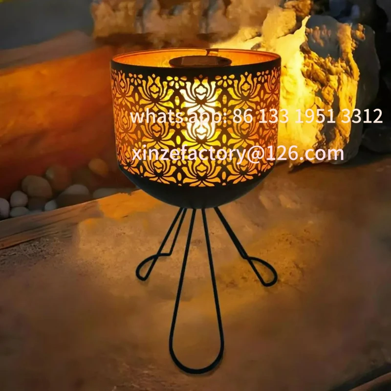

Customizable Retro Iron Lawn Outdoor Solar Led with Flickering Flame Light Sensor Design