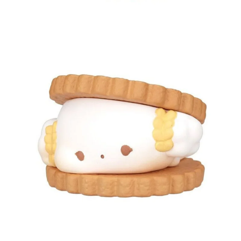 

Takara Tomy Sanrio Hello Kitty Characters Mini Figure Hello Kitty Cinnamoroll Biscuit Sandwich Desktop Ornament For Collection