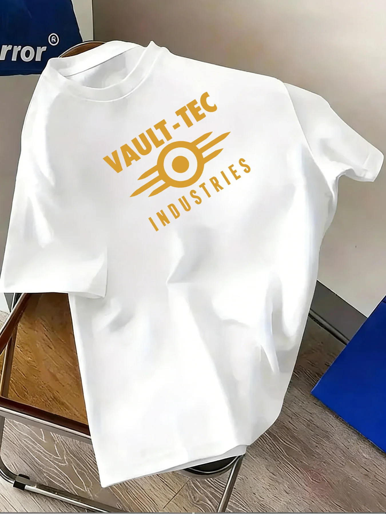 Men's Vault Tec Vintage Arcade T-Shirt - Featuring iconic print short-sleeved round-neck casual style suitable for summer wear