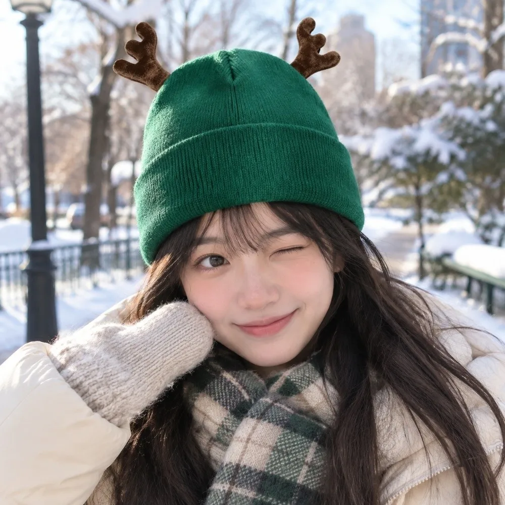 Cosplay Soft Reindeer Antler Hat Cute Warm Knit Beanie Cap Versatile Convenient Deer Horn Beanie Outdoor 2