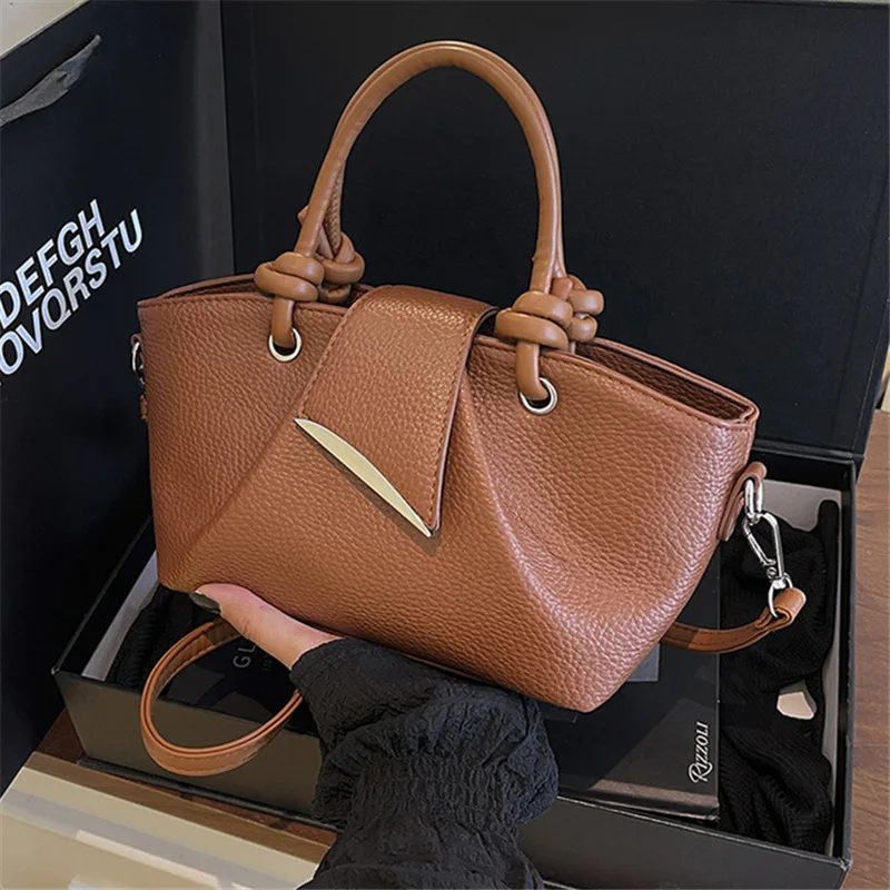 

2025 New Waxed Leather Bag - Vintage Style Crossbody Purse for Women, Folded Shoulder & Handheld Bag Retro Designer Handbag