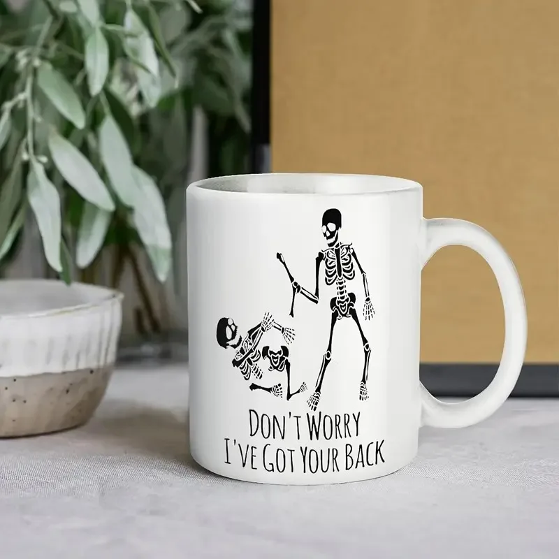 Don't Worry, I've Got Your Back Mug: Funny and Supportive Design - Perfect Gift for Friends and Coffee Lovers