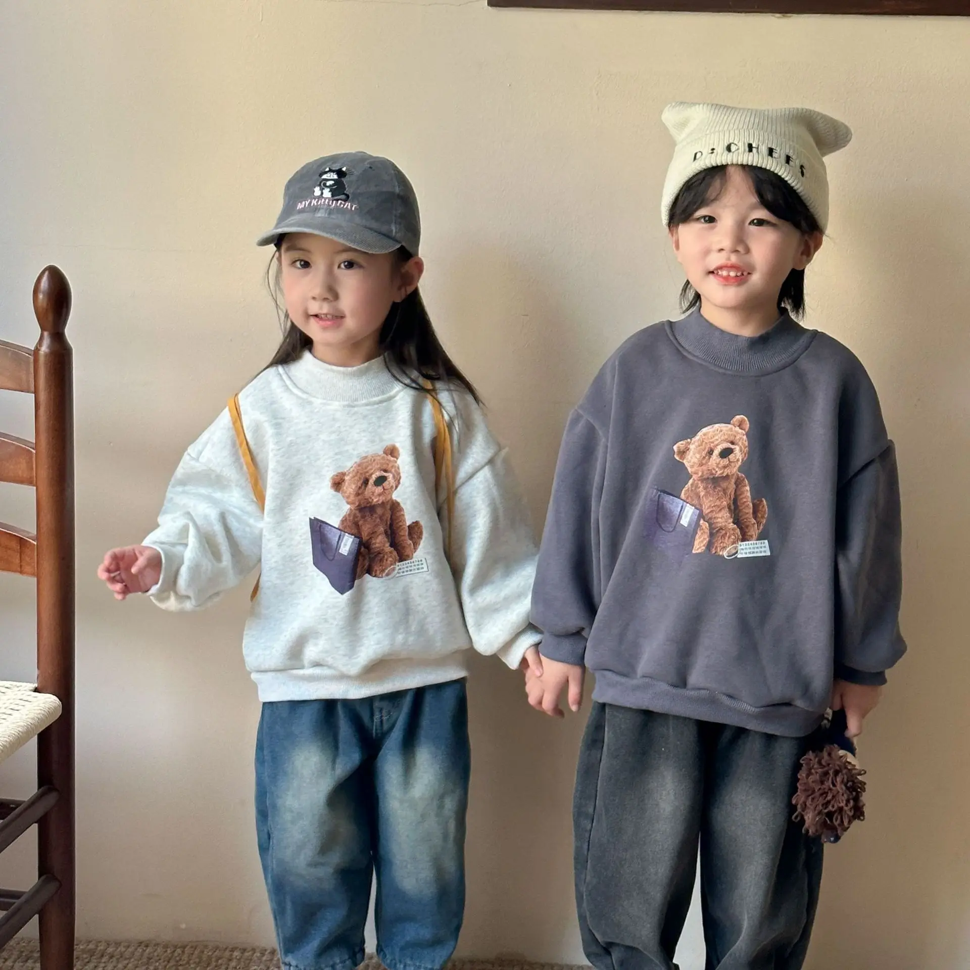 Autumn Winter Korean Kid Boys Sweatshirts Cotton Plus Velvet Cartoon Bear Printed Loose Toddler Boys Hoodies Children Boys Tops