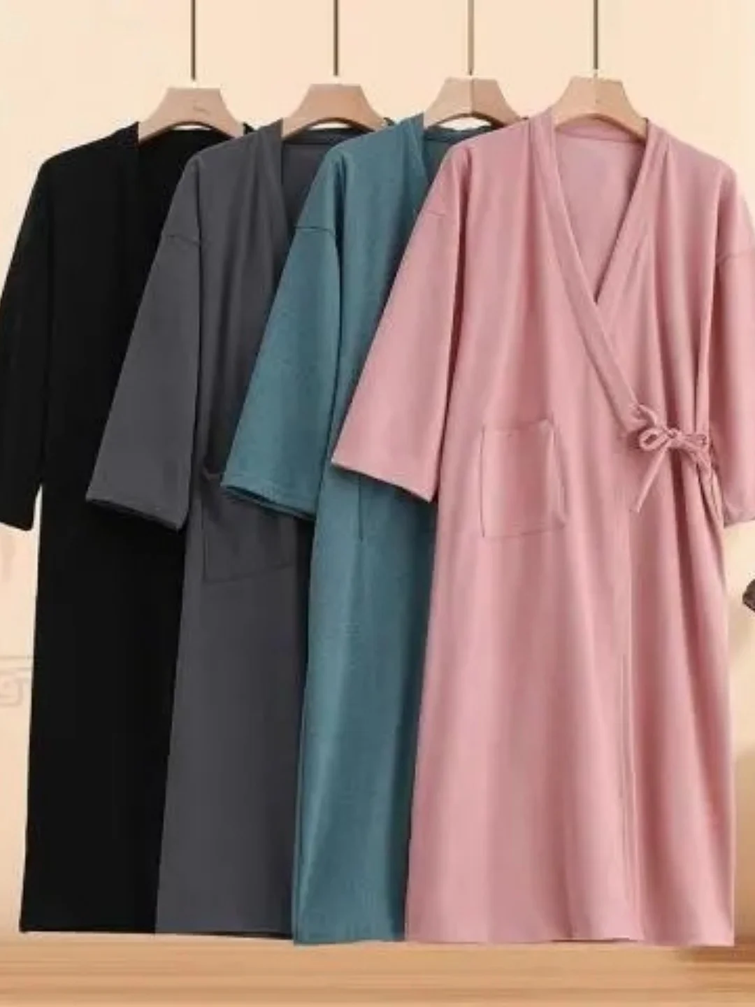 

plus Size Loose Long Sleeve V-Neck Sleepwear Belt Design Color Home Clothes Sleep Dress for Young Women Winter Home Lei...