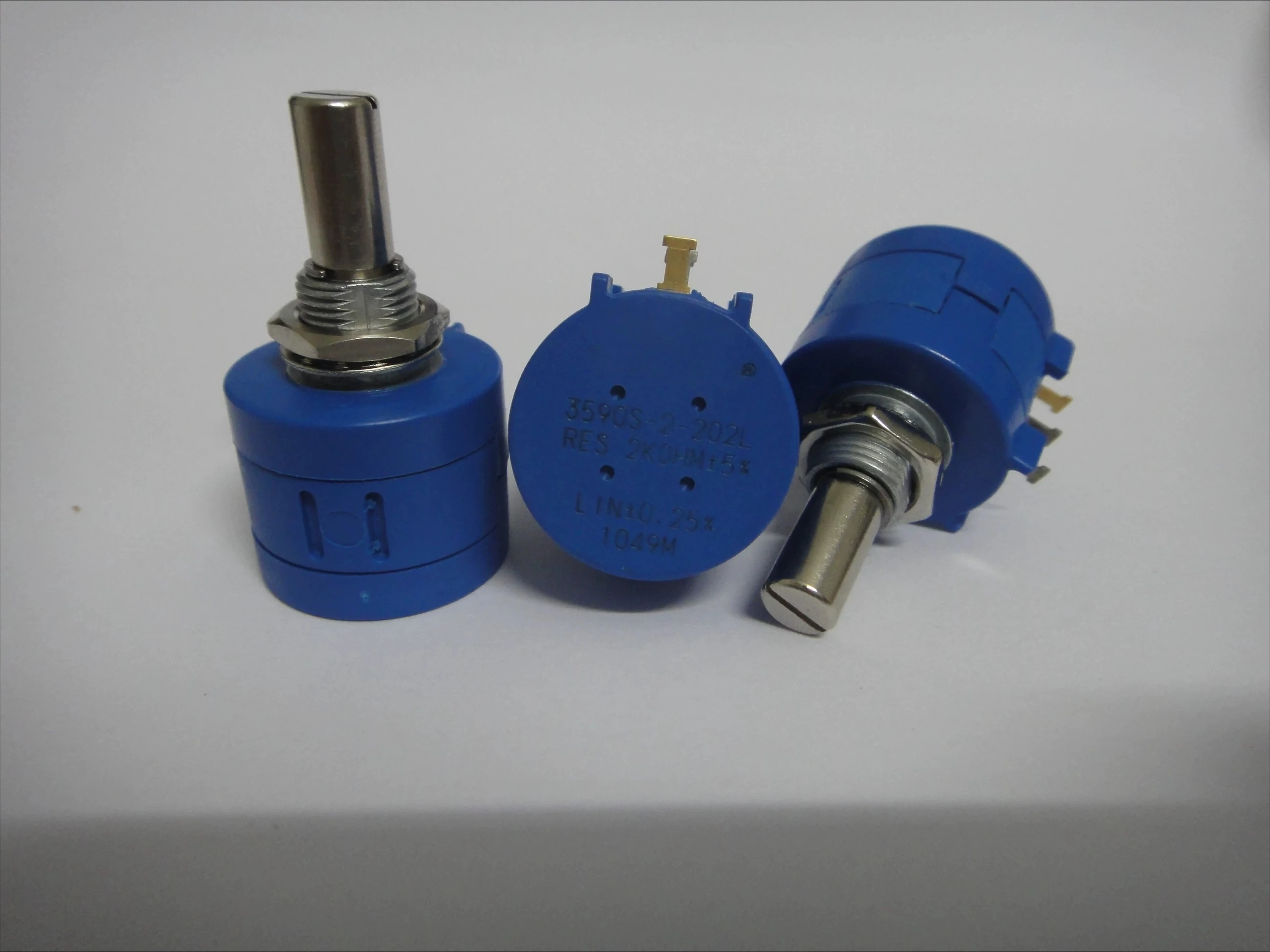 

3590S-2-101L 3590S 100R Multi-turn Wound Potentiometer Original from the USA