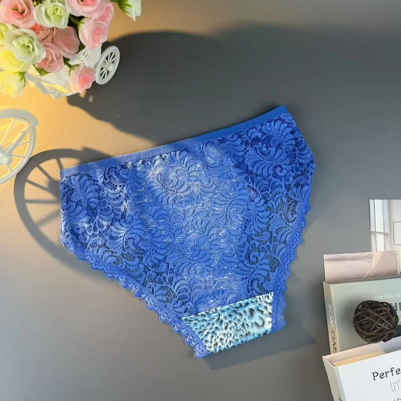 20 ชิ้น [ชุดชั้นในสตรี] กางเกงในผู้หญิงไซส์ใหญ่ ผ้าฝ้ายไร้ตะเข็บ ลายเสือดาว สวมใส่สบาย ระบายอากาศได้ดี แบบกลางต้นขา