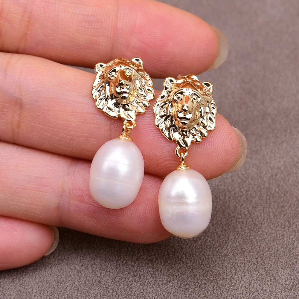 G-G Cultured Rice Shape White Pearl Gold Plated Male Lion Stud Earrings Animal Earring For Lady