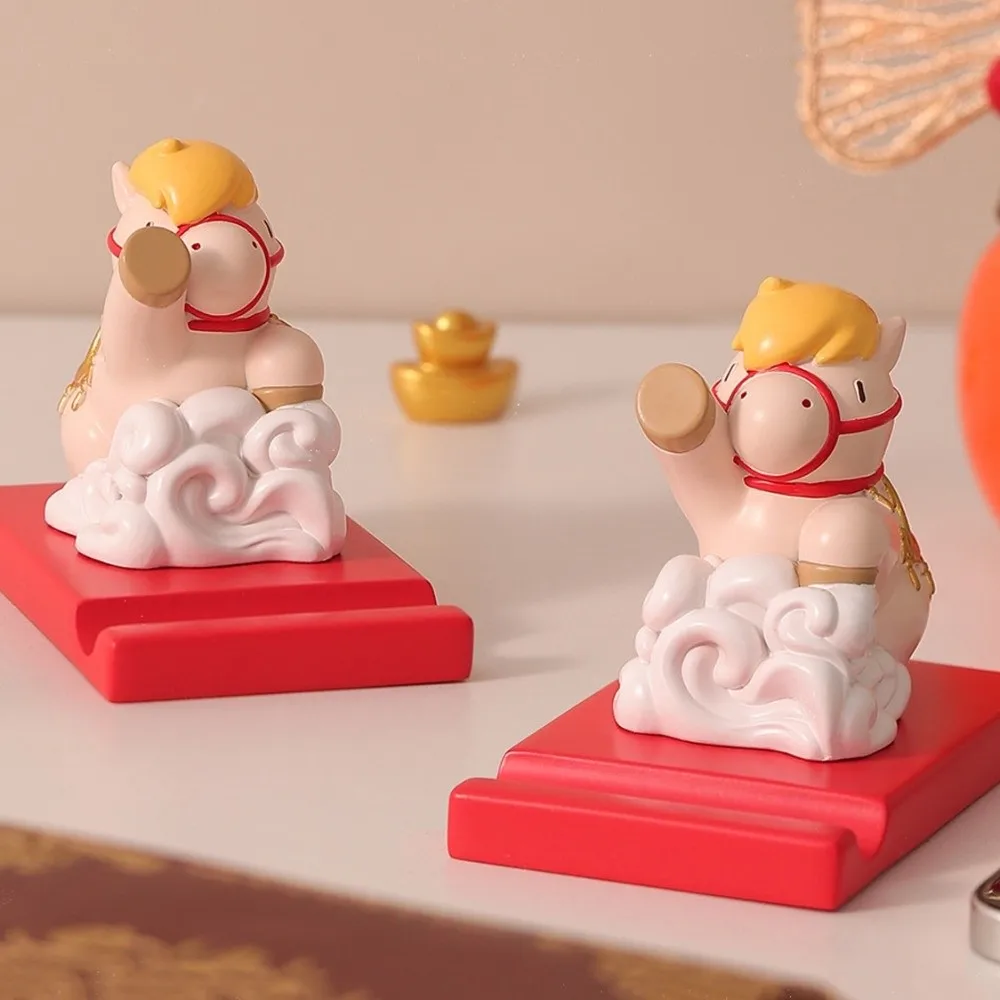 التميمة زودياك الحصان حامل هاتف حلية النمط الصيني الحيوان تمثال 2026 الحصان الحلي حامل الكرتون لطيف #2