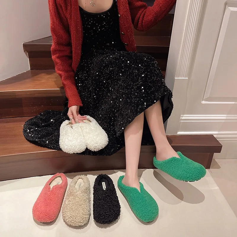 

2025 New Style Fashion Women's Fashion Hot Sale Warm Home Fur Slippers Soft Warm House Indoor Shoes Plus Size