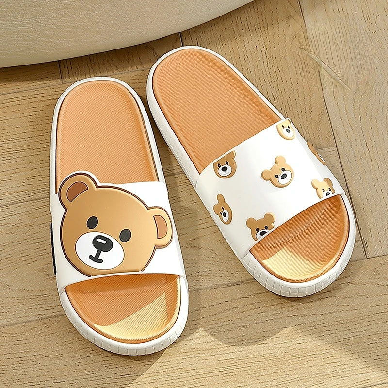 House Slippers Woman Summer Beach Bear cute Kawaii cartoon Lady\'s slippers Platform  Female House soft Thick bottom EVA 2024 new