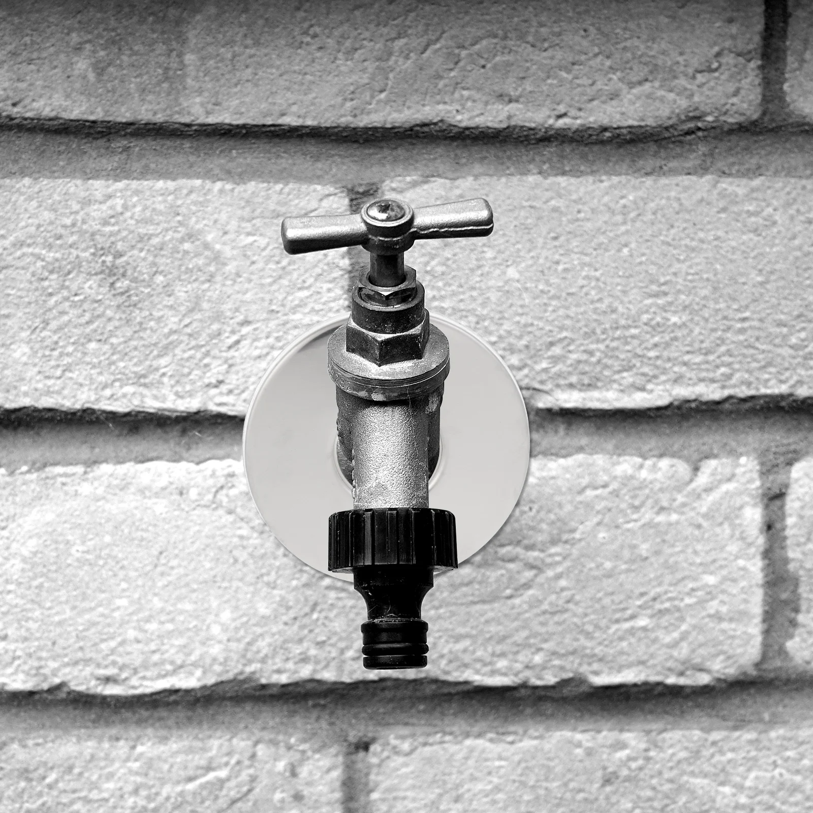 

4 pcs Stainless Steel Escutcheon Covers Decorative Plumbing Wall Mount Covers For Water Pipes Holes Decoration