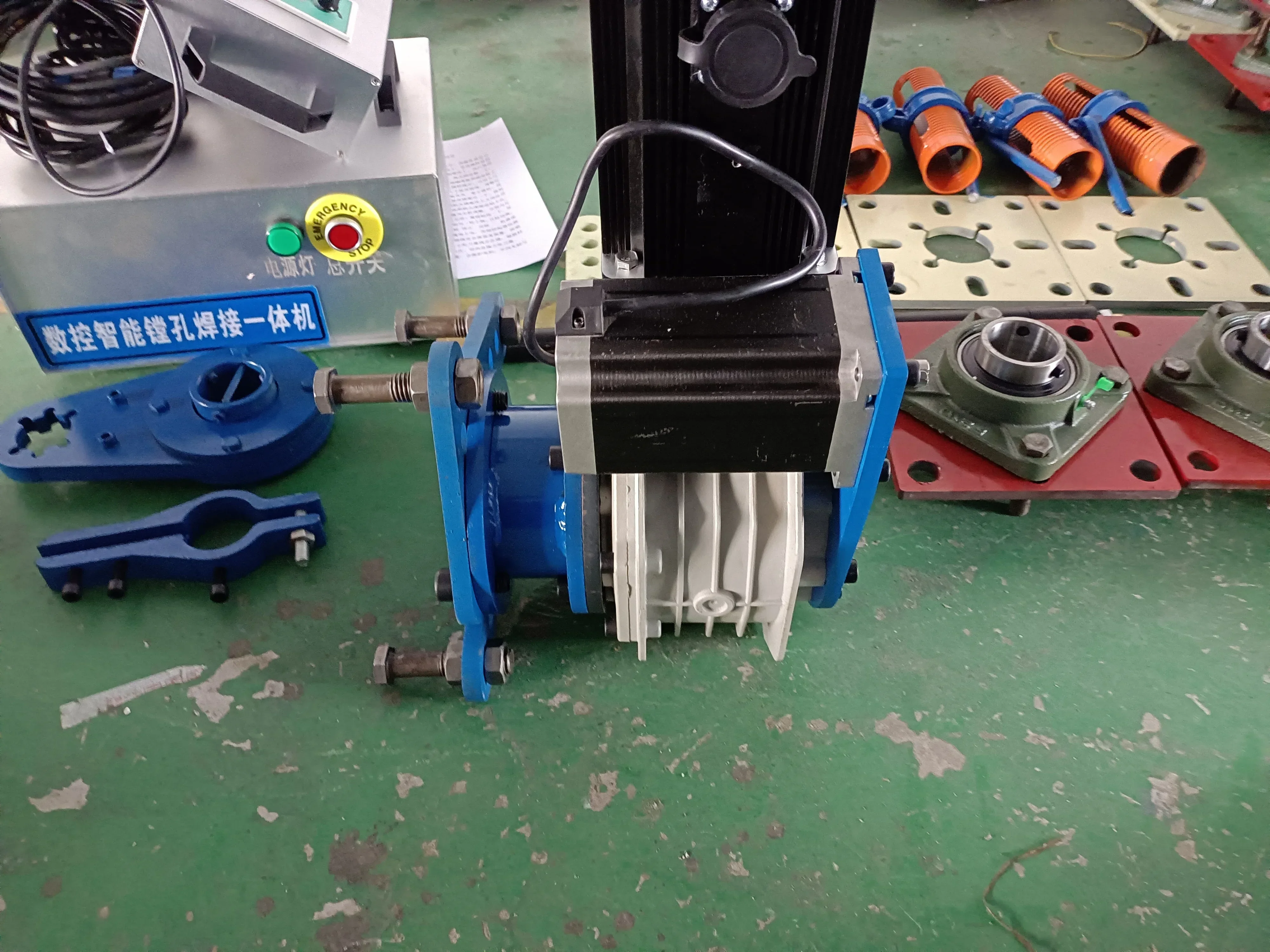 

portable boring and welding machine Construction machinery mobile boring machine
