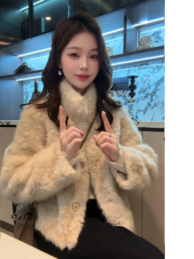 

Xuanxuanchen Осенне-зимнее модное пушистое пальто-жакет для женщин, укороченное, маленького размера