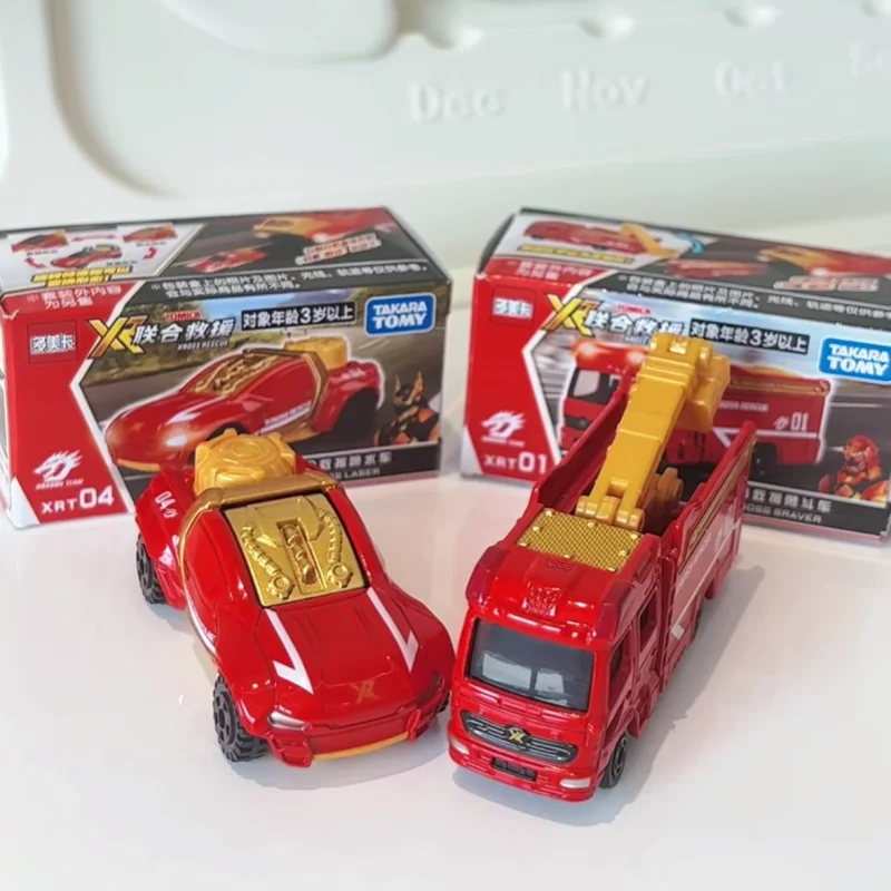 

Takara Tomy Xross Rescue Diecast Fire Rescue Vehicle Simulation Helicopter Lighting Truck Hobby Collection Decoration