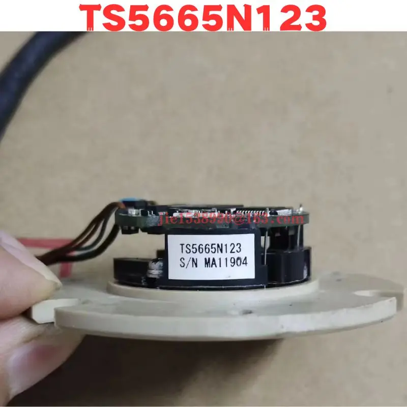 

Used Encoder TS5665N123 Normal Function Tested OK