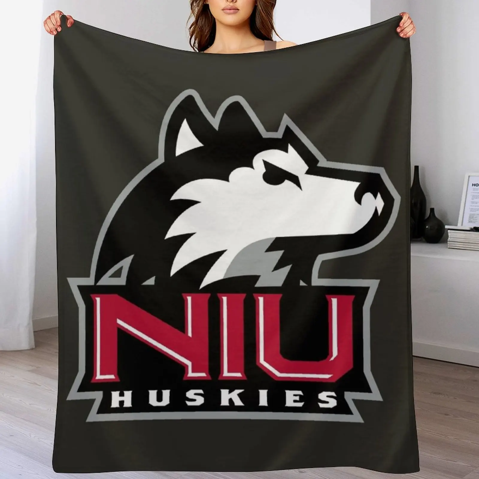 Northern Illinois Huskies Throw Blanket Bed Fashionable Sleeping Bag Designers Shaggy Blankets