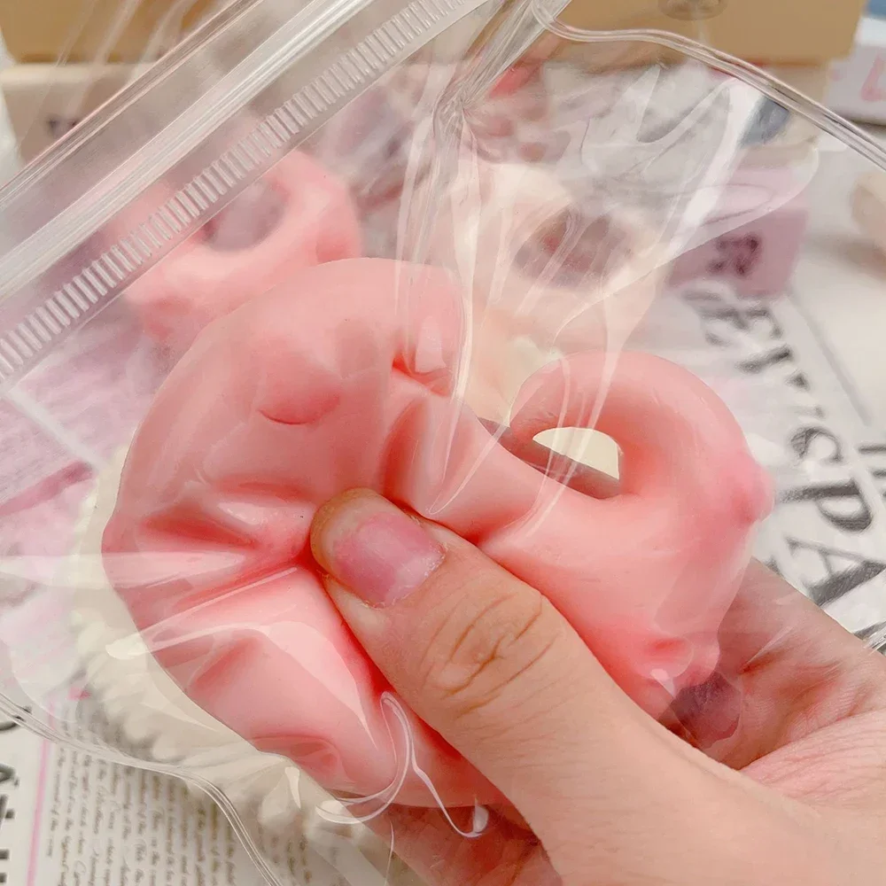 مخالب الأخطبوط الوردي ألعاب من السيليكون محاكاة ألعاب ديكور سطح المكتب انتعاش بطيء قلادة زخرفية فائقة النعومة قابلة للغسل