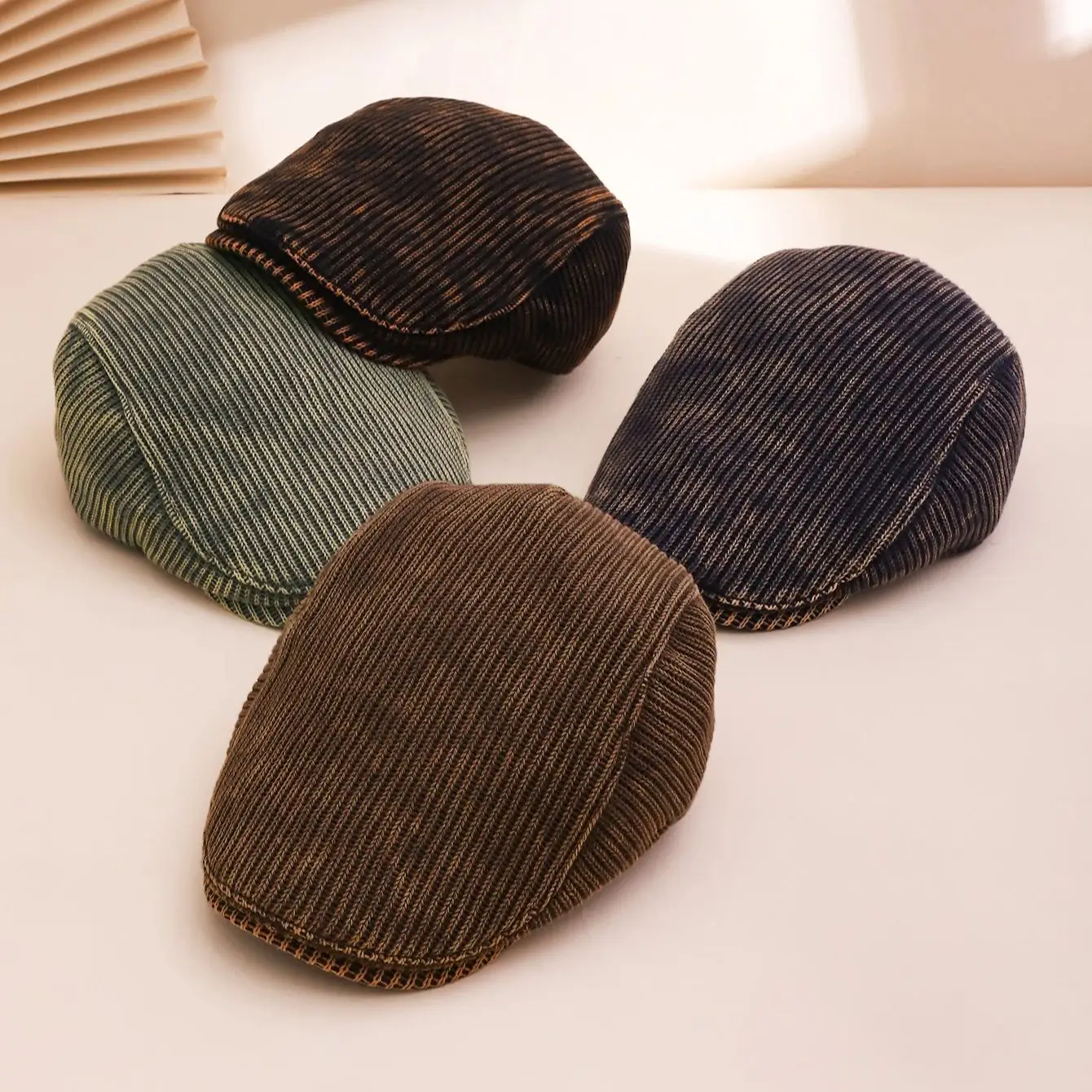 Fashionable Hong Kong-style Tie-Dyed Knitted Front Hat, Retro British-style Baseball Cap, Versatile and Stylish Beret