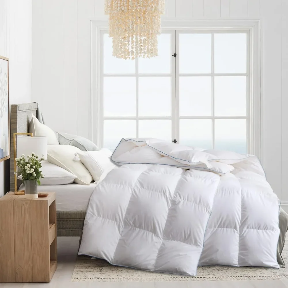 Luxury All Season Down Comforter, Down Comforter, Super Soft 850 Filling Power, Fluffy and Moderately Warm