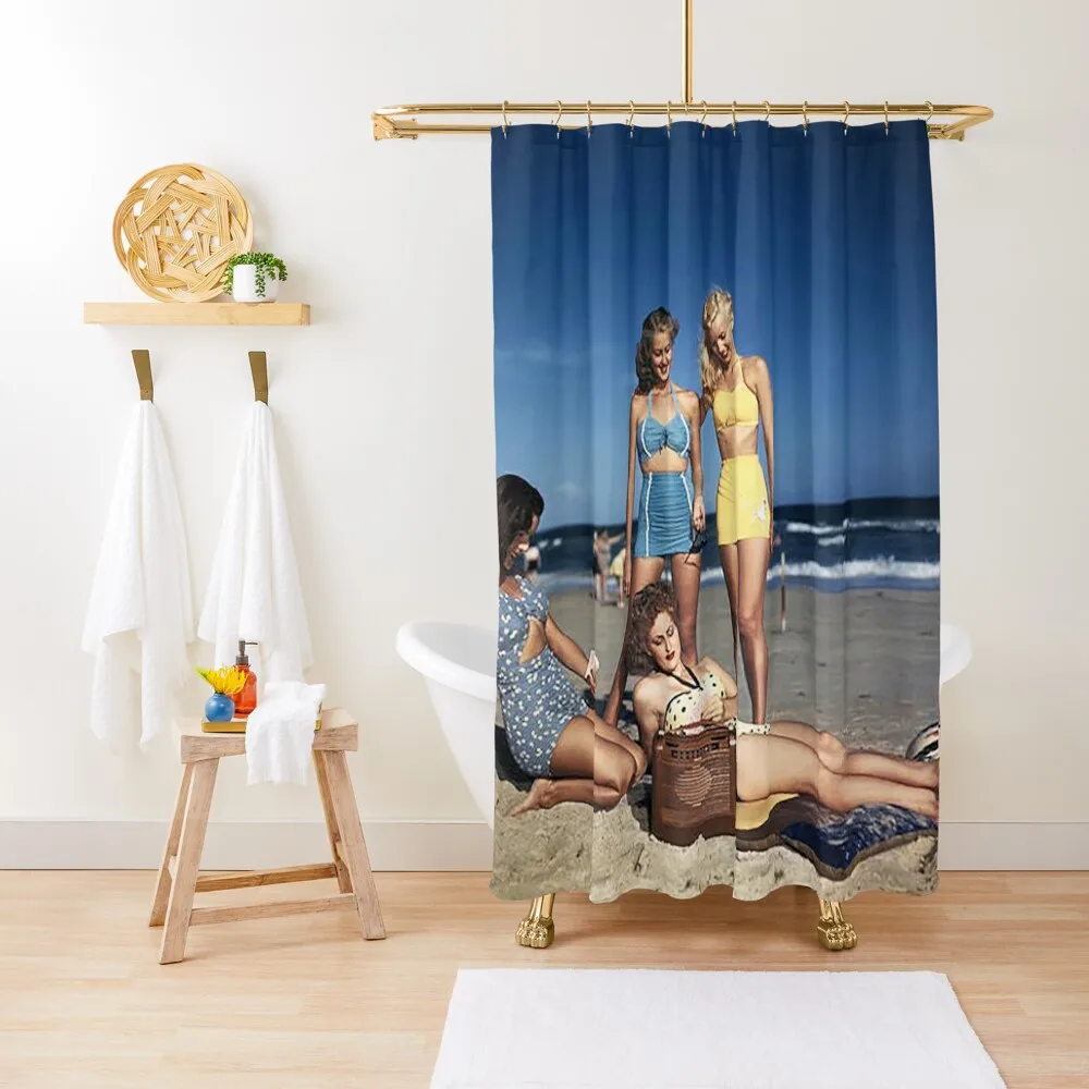 

Прослушивание радио на пляже, около 1940-х годов Занавеска для душа Душ Ванна Душ Для ванной комнаты Набор занавесок