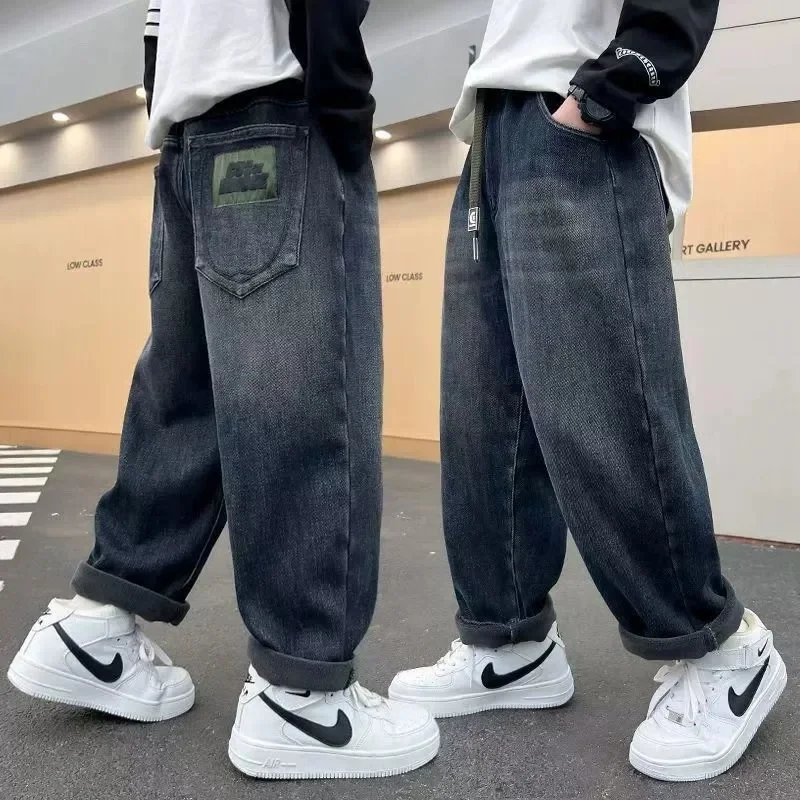 جينز للأولاد لعام 2025 في الربيع والخريف، سراويل كاجوال للأطفال متوسطة إلى كبيرة، وسيم ومتعدد الاستخدامات، سراويل للأولاد، نمط الشارع