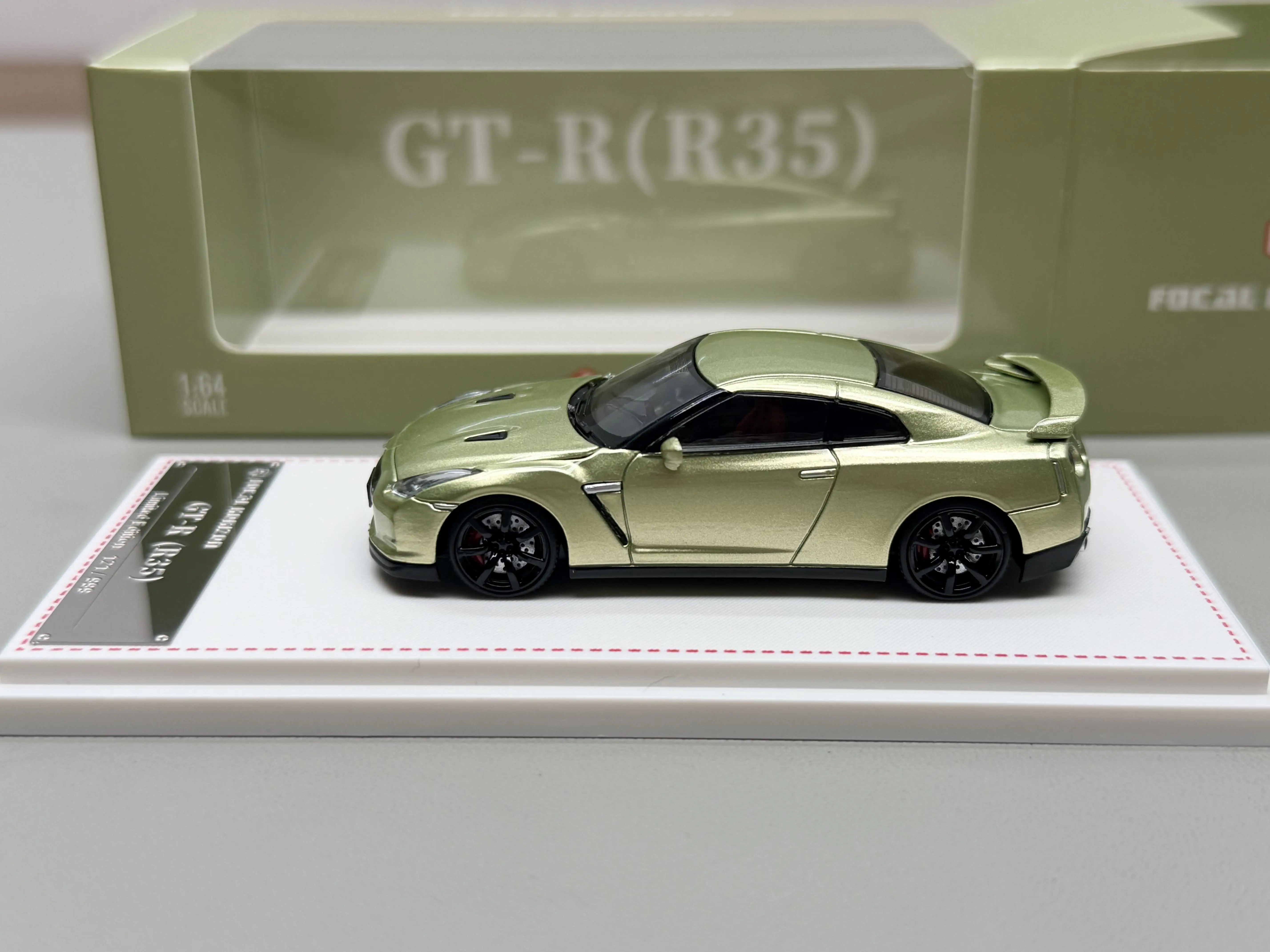 Diecast FH 1:64 Scale GT-R R35 Alloy Car Model