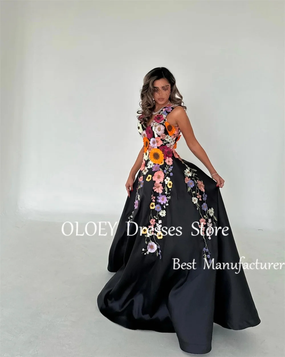 OLOEY Modest Black Arabic Evening Dress Embroidery Flowers Sleeveless Wedding Party Dress  A Line Long Prom Gown Customized