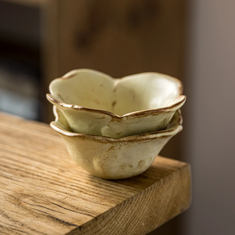 Hand Pinched Stoneware Sauce Dish Vintage Floral Shape for Dipping Condiments Dessert Home Kitchen Tableware Plate Bowl Salad
