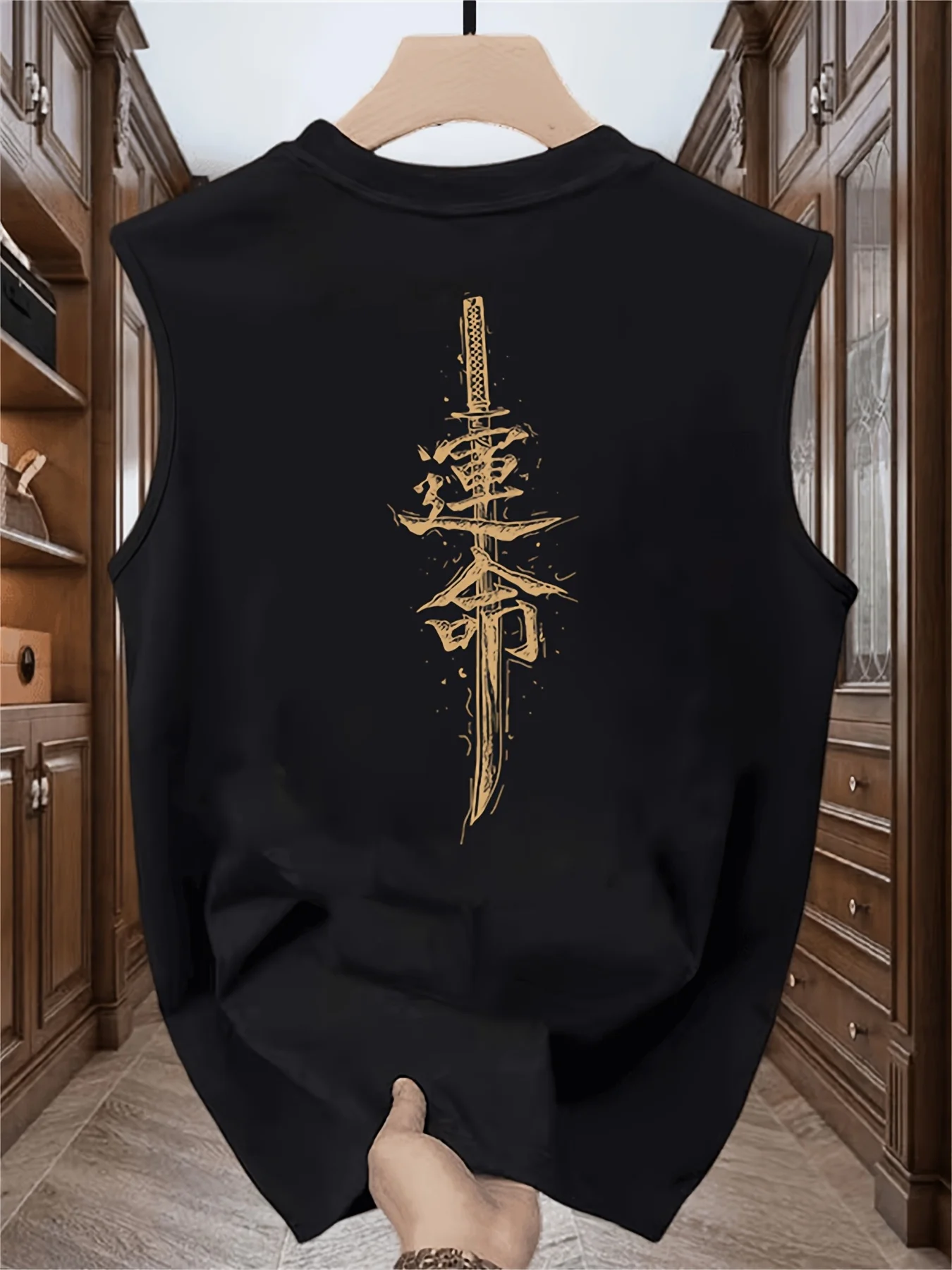 

100 cotton Men's Summer Leisure Sports Fitness Loose Pattern Printed Comfortable and Breathable Round Neck Sleeveless Tank