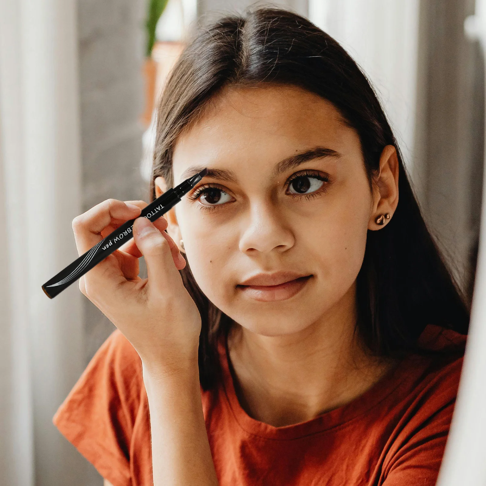 Liquid Eyebrow Pen 4 Head Brow Pencil Portable Waterproof Makeup Pencil for Women Natural Looking Eyebrows Outdoor Travel