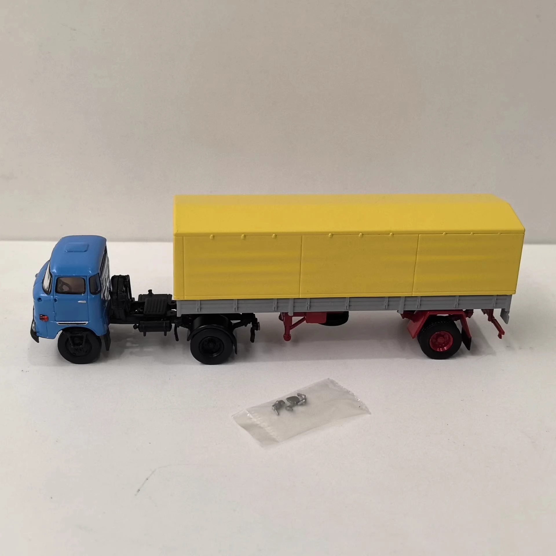 brekina-1-87-ho-ifa-w50-planen-truck-transporter-model-plastic-29