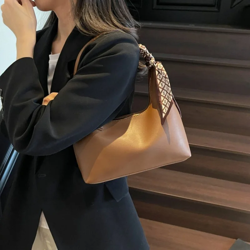 

Teenage School Backpack Waterproof Lightweight Bookbag With Laptop Compartment