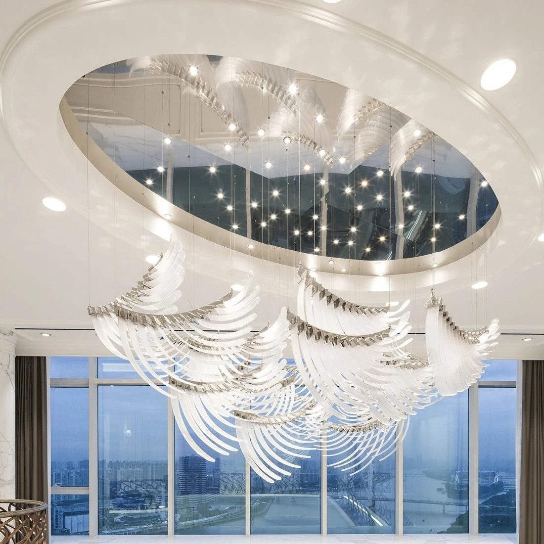 Luxury Hotel Lobby Chandelier Glass Feathers Bespoke Modern Villa Lamp Chandelier Living Room Wedding Led Light Fixture Deco