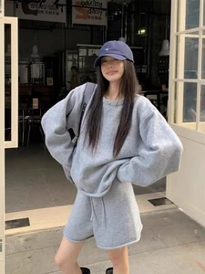 Korean Lazy Style Women's Set Autumn/Winter New Sheep Wool Loose O- Neck Long Sleeve Sweater High Waist Knit Shorts 2-piece Suit